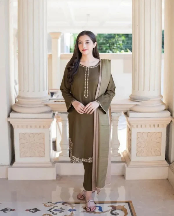 3 Piece - Unstitched Embroided Dhanak Fabric